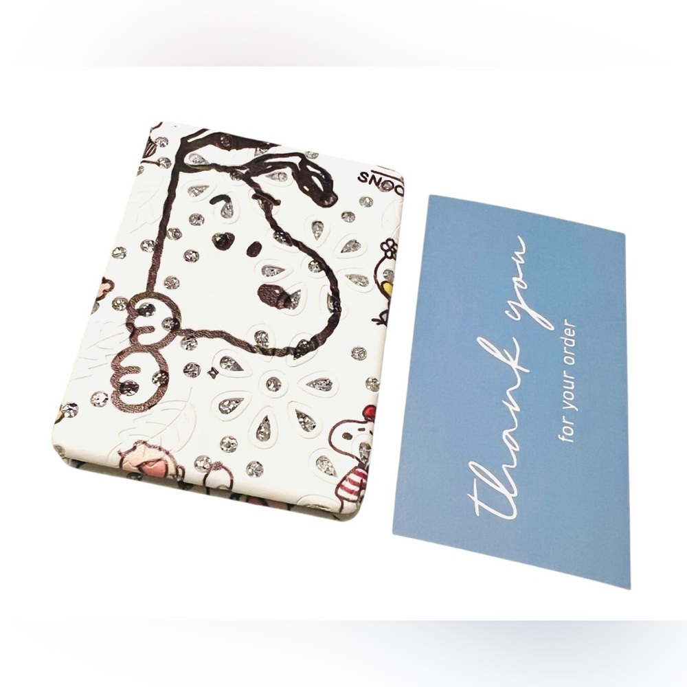 Rectangular Faux Leather Compact Mirror – Beagle Face Design - Picture 5 of 5